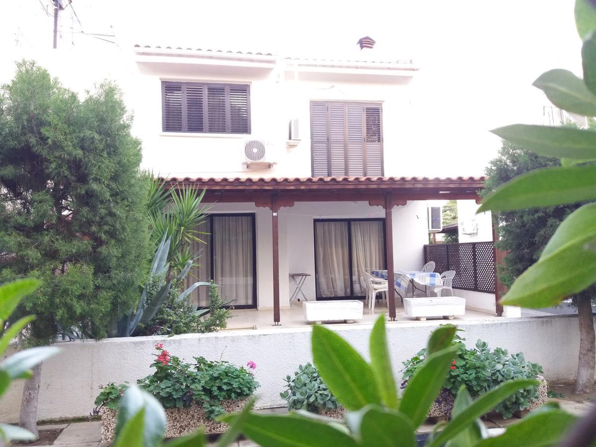 Miltos Beach House ลาร์นาคา ภายนอก รูปภาพ